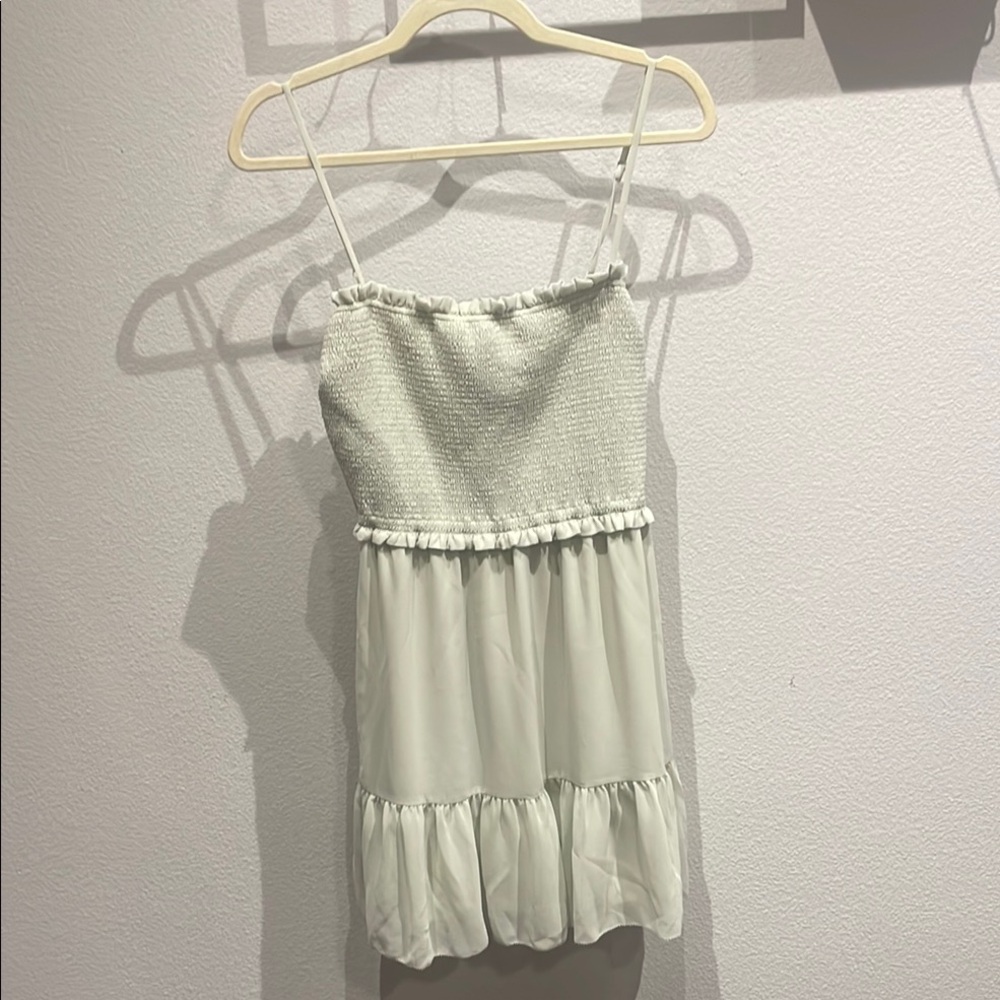 Aritzia - Wilfred Tempest Mini Dress size M sage green